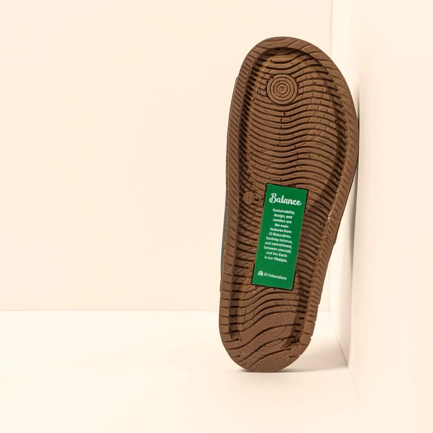 El Naturalista Men's Classic Flat Sandal