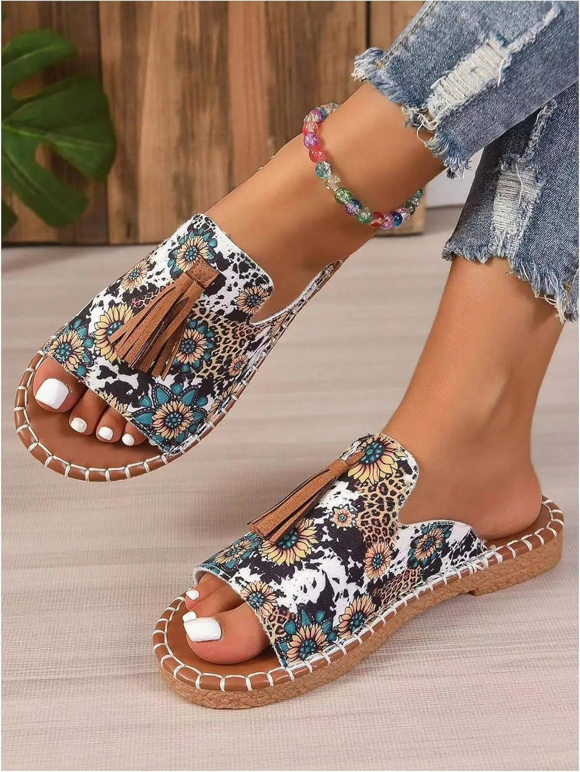 GORGLITTER Women's Rainbow Colorful Summer Flat Sandals 2025 Boho Beach Vacation Slides Shoes