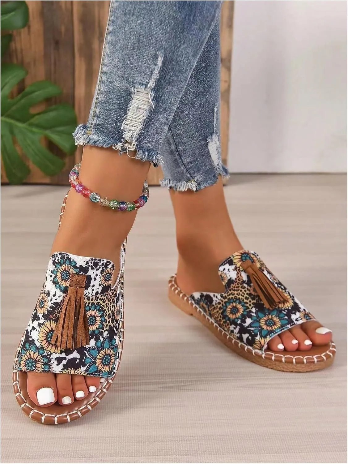 GORGLITTER Women's Rainbow Colorful Summer Flat Sandals 2025 Boho Beach Vacation Slides Shoes