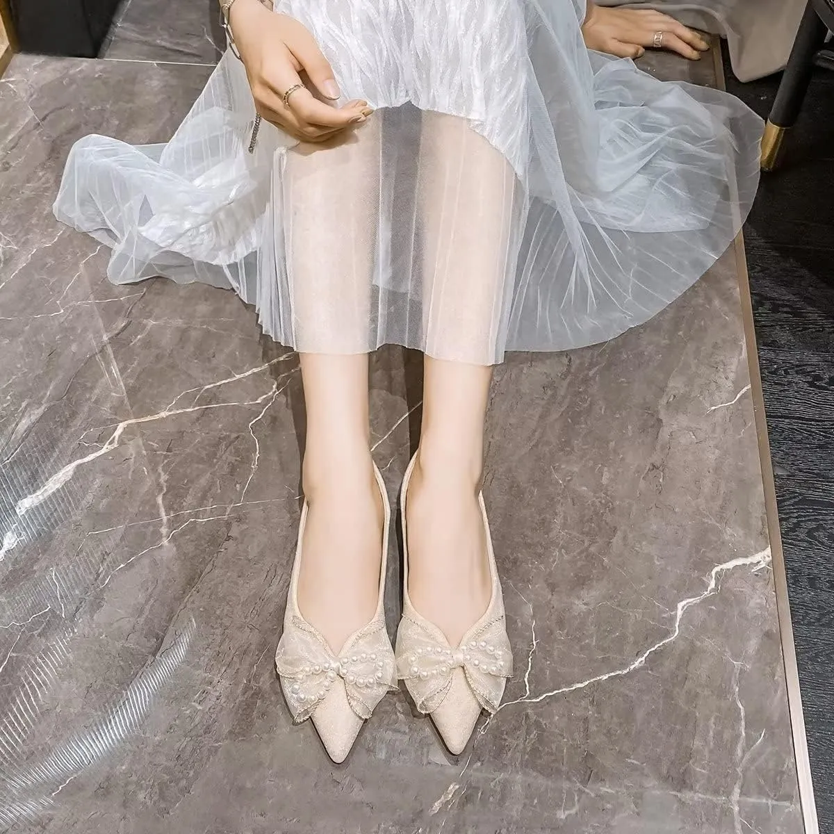 Hee grand Glitter Bow-Knot Pointed Toe Ballet Flats for Women Sparkling Crystals Fashion Wedding Dress Shoes Breathable Casual Slip On Loafers