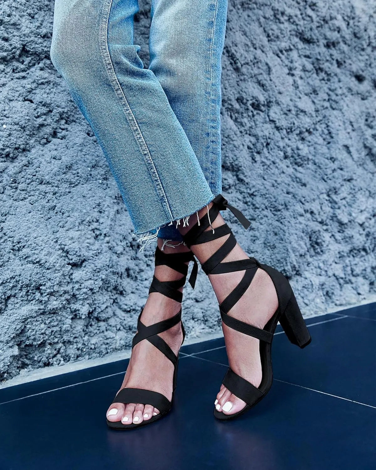 Huiyuzhi Womens Strappy Heels Lace up High Heeled Sandals Chunky Block Ankle Tie Pumps Dress Party Shoes