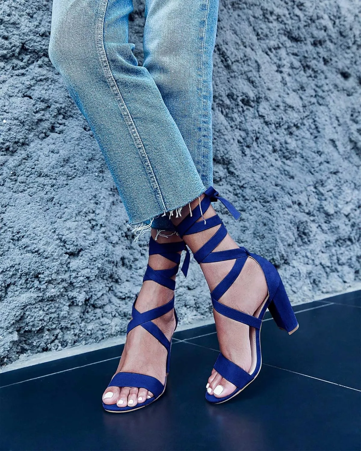 Huiyuzhi Womens Strappy Heels Lace up High Heeled Sandals Chunky Block Ankle Tie Pumps Dress Party Shoes