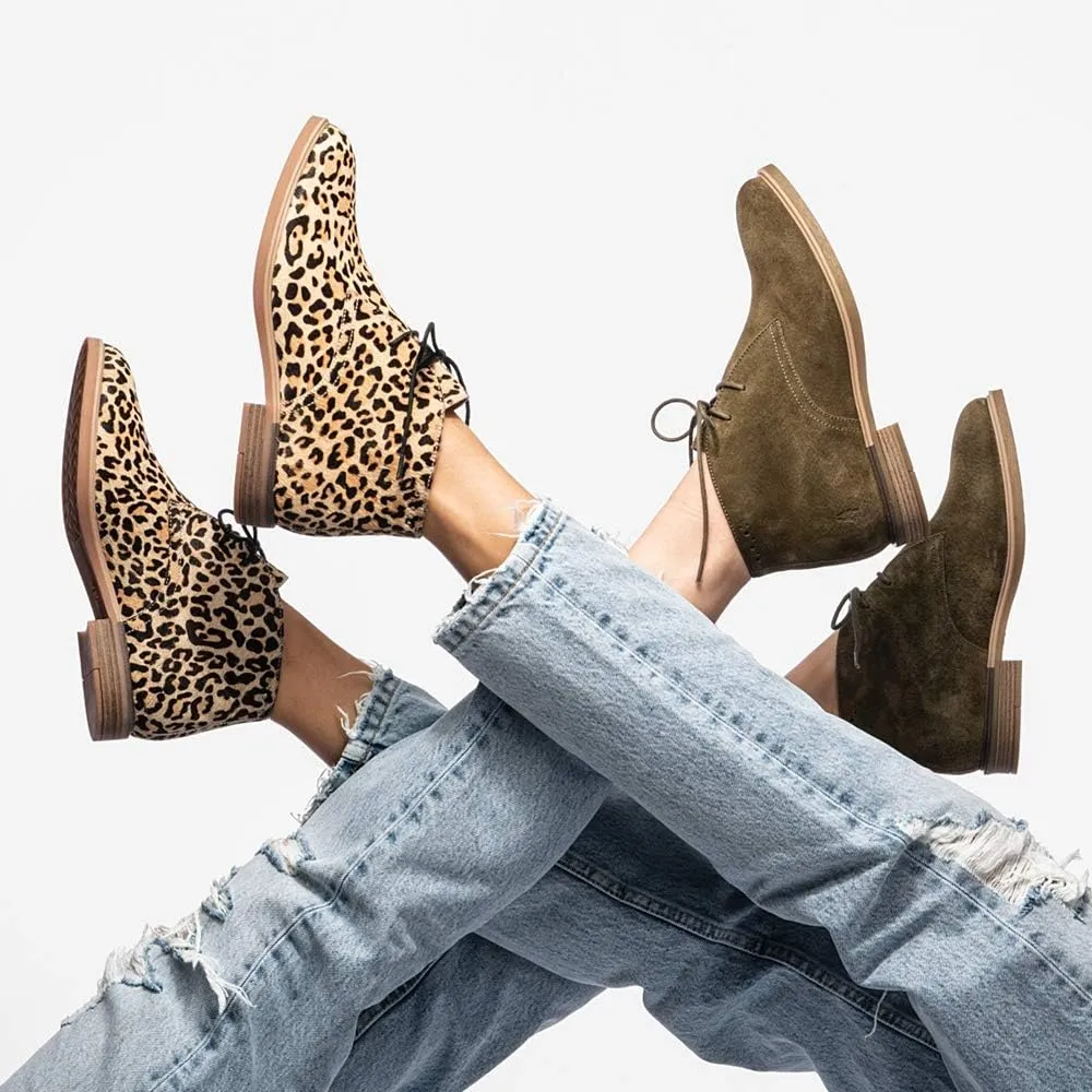 Hush Puppies Women's Bailey Chukka Ankle Boot