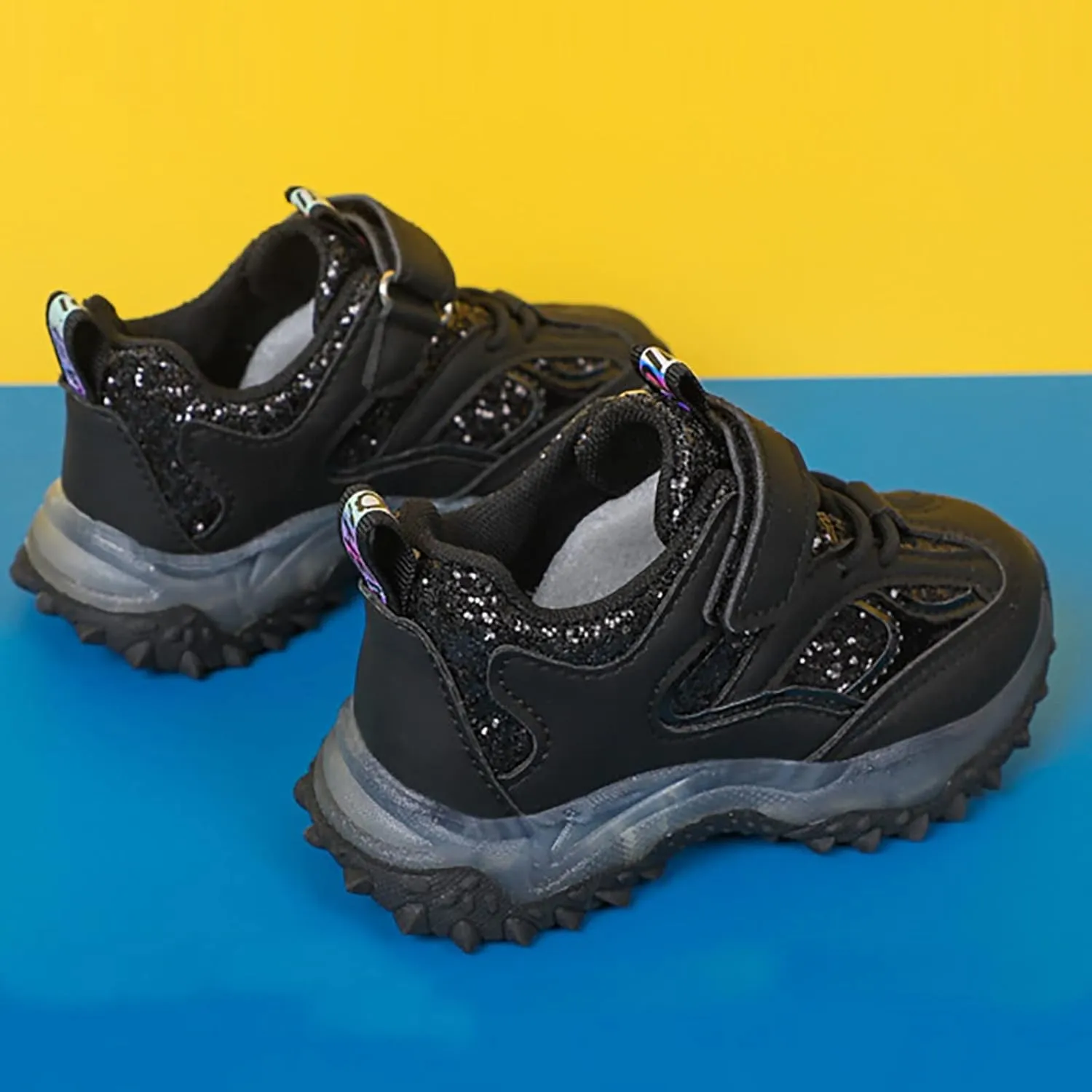Kids Light Up Shoes for Girls Boys Flash Non Slip Soft Sole Sneakers for Birthday Thanksgiving Girls Shoe Size 12