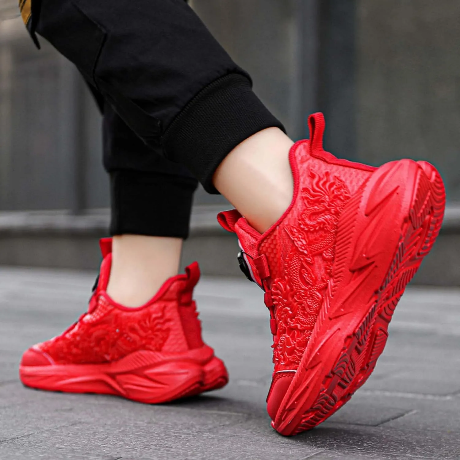 Kids Sneakers Boys Girls Night Glow Casual Walking Shoes Arch Support High Elasticity Badminton Shoes Lightweight Comfortable Sport Athletic 12.5~6.5 Sizes