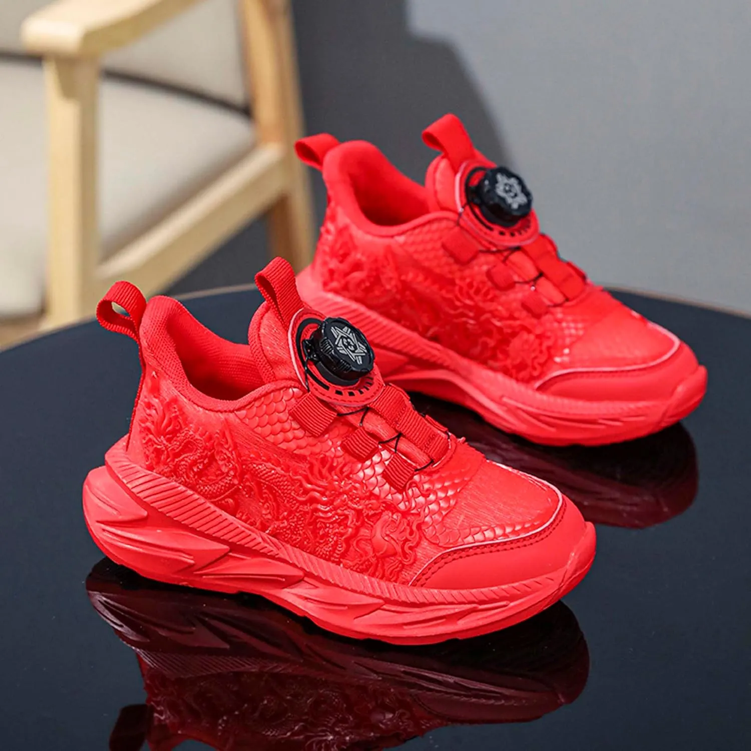 Kids Sneakers Boys Girls Night Glow Casual Walking Shoes Arch Support High Elasticity Badminton Shoes Lightweight Comfortable Sport Athletic 12.5~6.5 Sizes