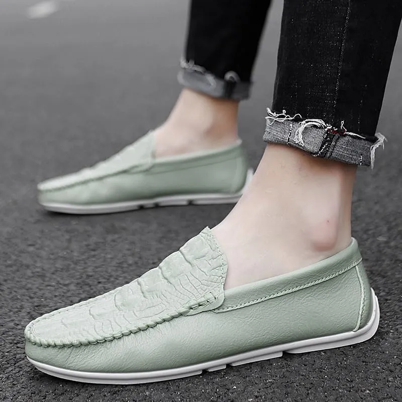 Men's Loafers Round Toe Crocodile Print Vegan Leather Anti-Slip Slip Resistant Comfortable Outdoor Classic Slip-on
