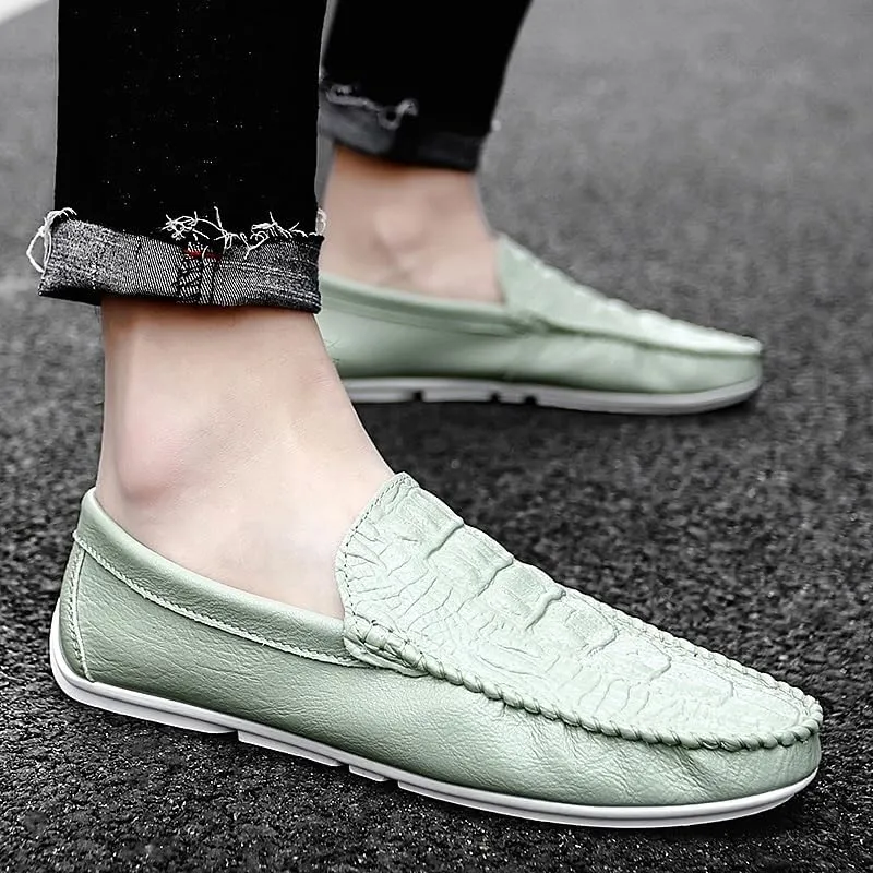 Men's Loafers Round Toe Crocodile Print Vegan Leather Anti-Slip Slip Resistant Comfortable Outdoor Classic Slip-on