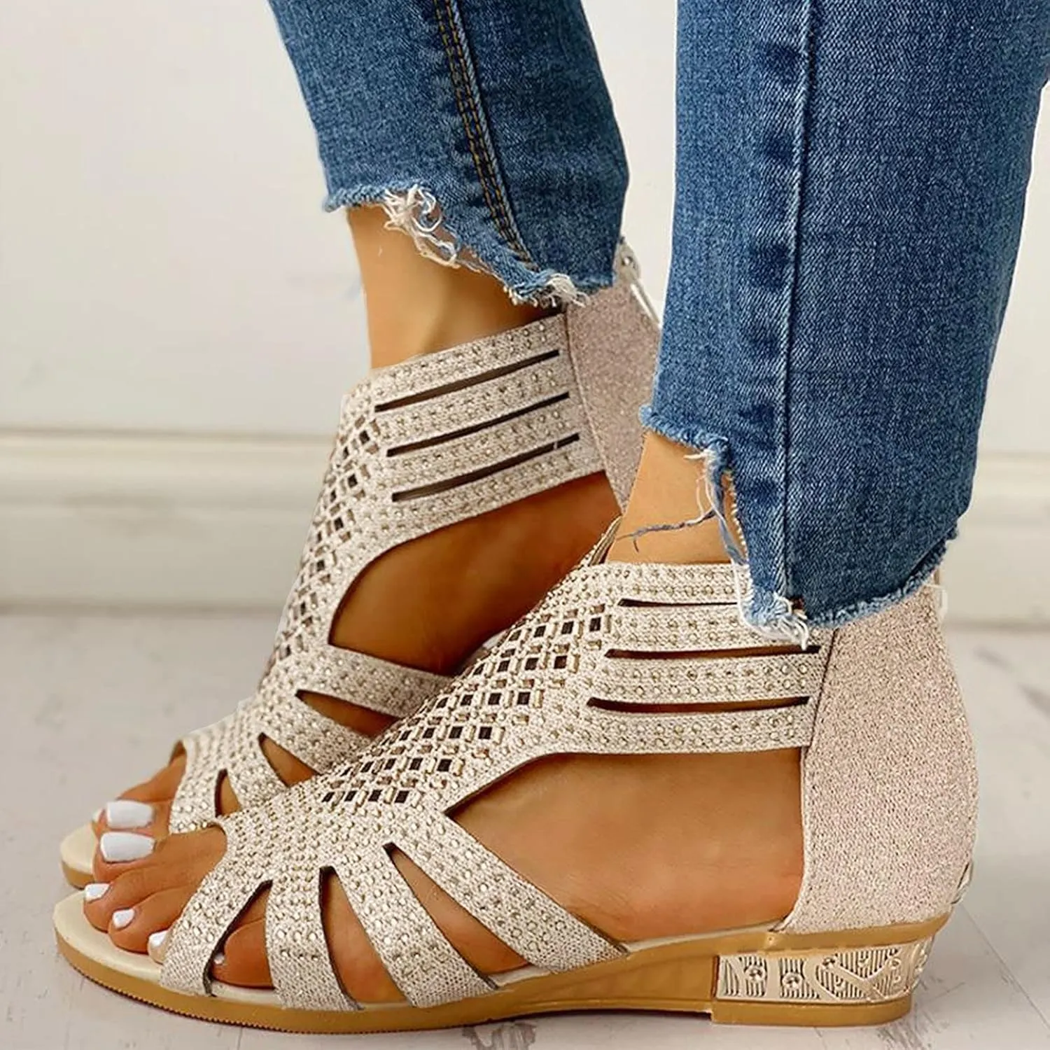 Sandals for Women Dressy Summer, Sandals Women Summer Casual Fashion Beaded Buckle Strap Sandals Beach Flat Flip Flops