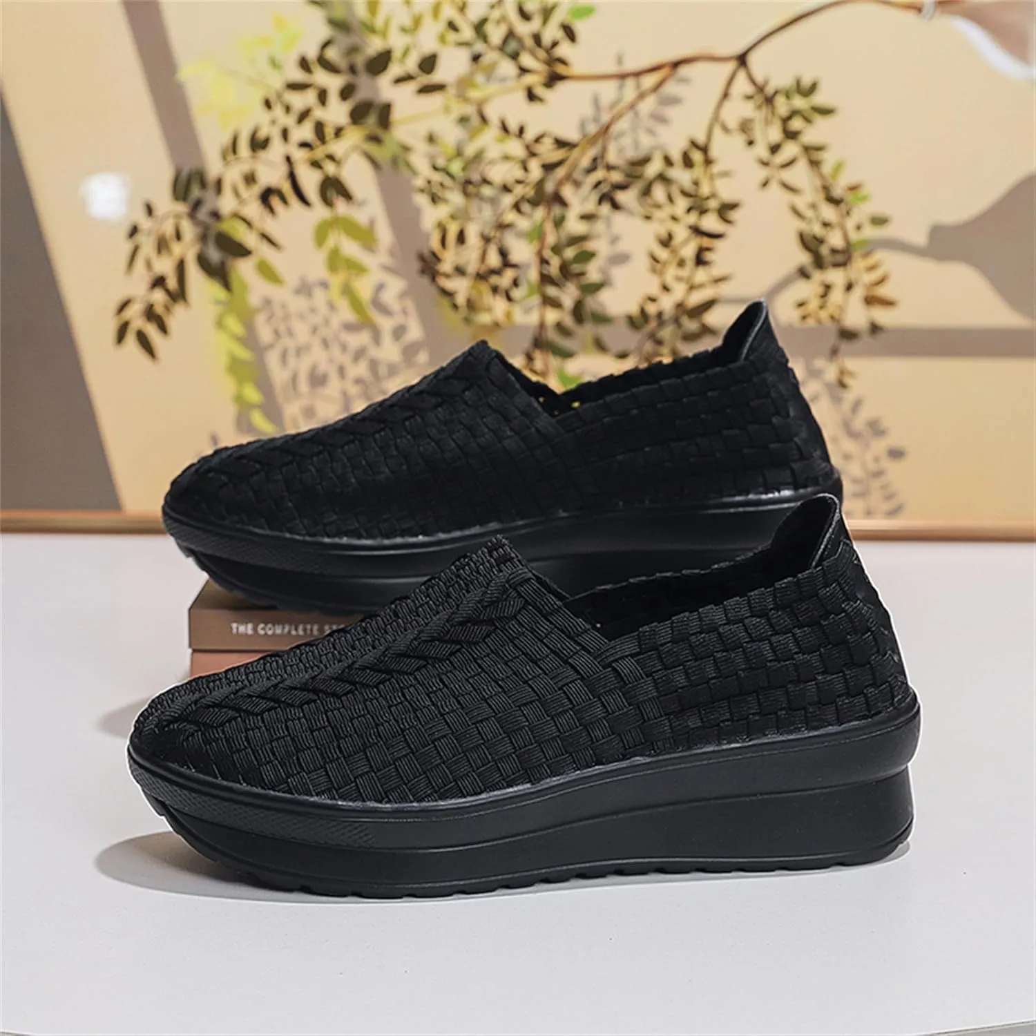Veroders Women's Platform Wedge Closed-Toe Sandals Comfortable Walking Shoes Woven Pumps Mary Jane Shoes for School Beach