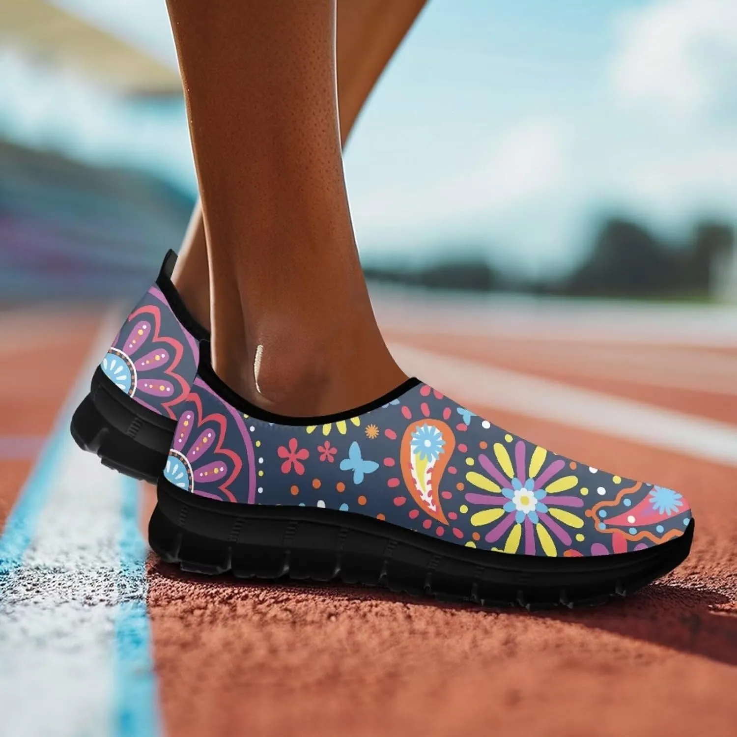 Women’s Canvas Shoes Low Top Fashion Sneakers Slip on Walking Shoe（Black Sole）