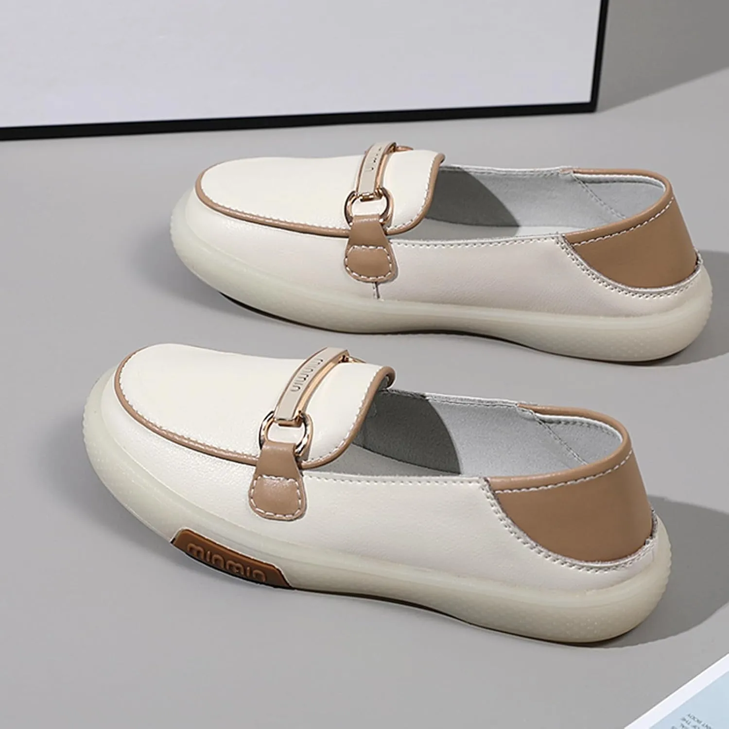 Women's Soft Genuine Leather Classic Buckle Penny Loafers Casual Fashion Lightweight Driving Moccasins Comfortable Round Toe Breathable Slip On Walking Flats