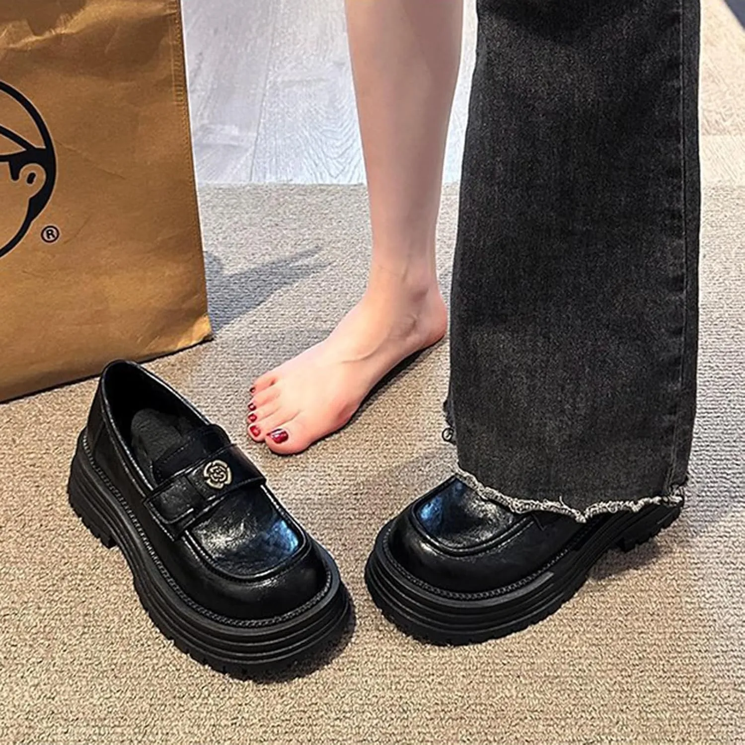 Women's Spring Vintage Platform Slip-On Loafers - Stylish Thick-Soled Leather Shoes in Collection for A Retro Look